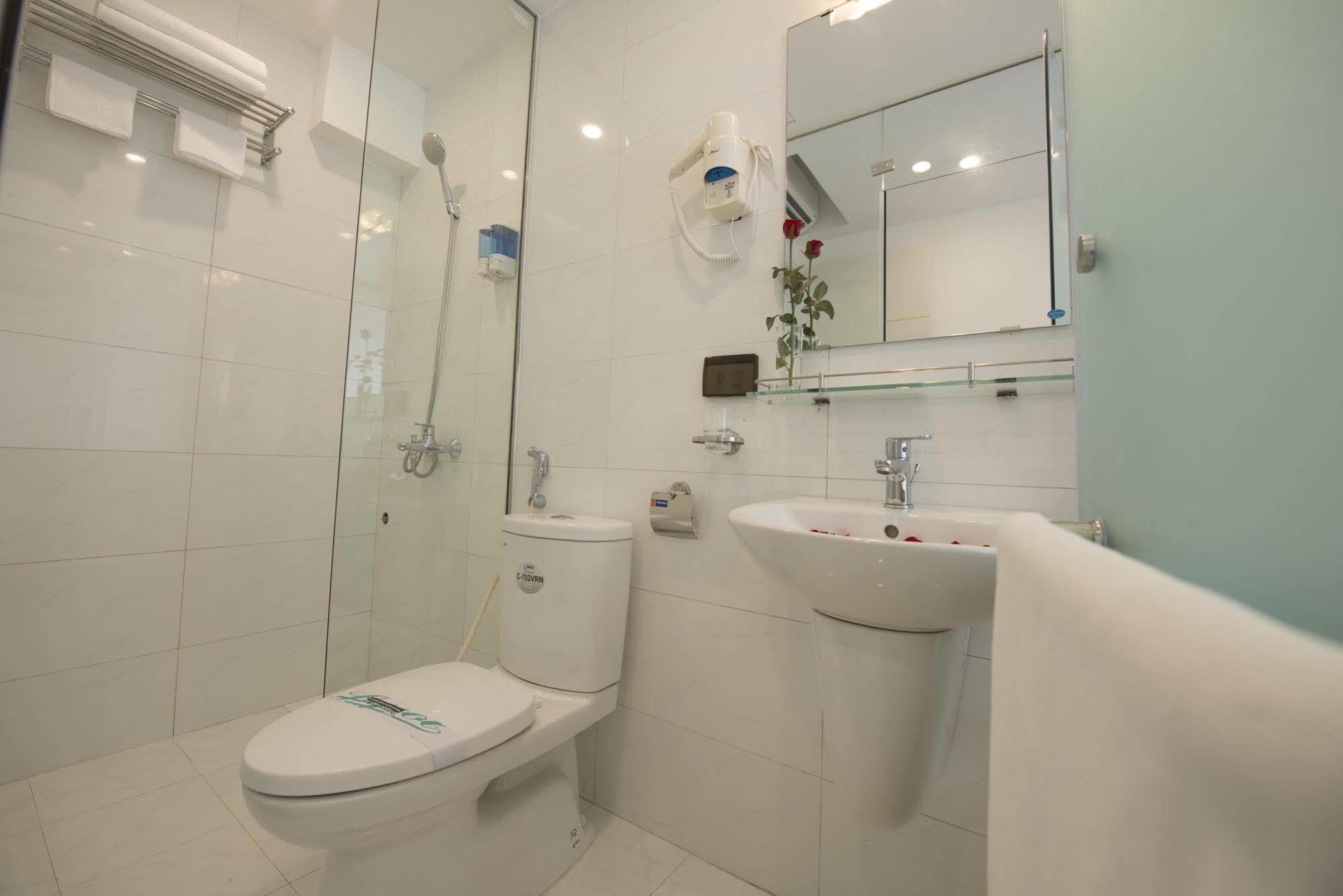 Ha Noi Holiday Center Hotel Ханой Экстерьер фото
